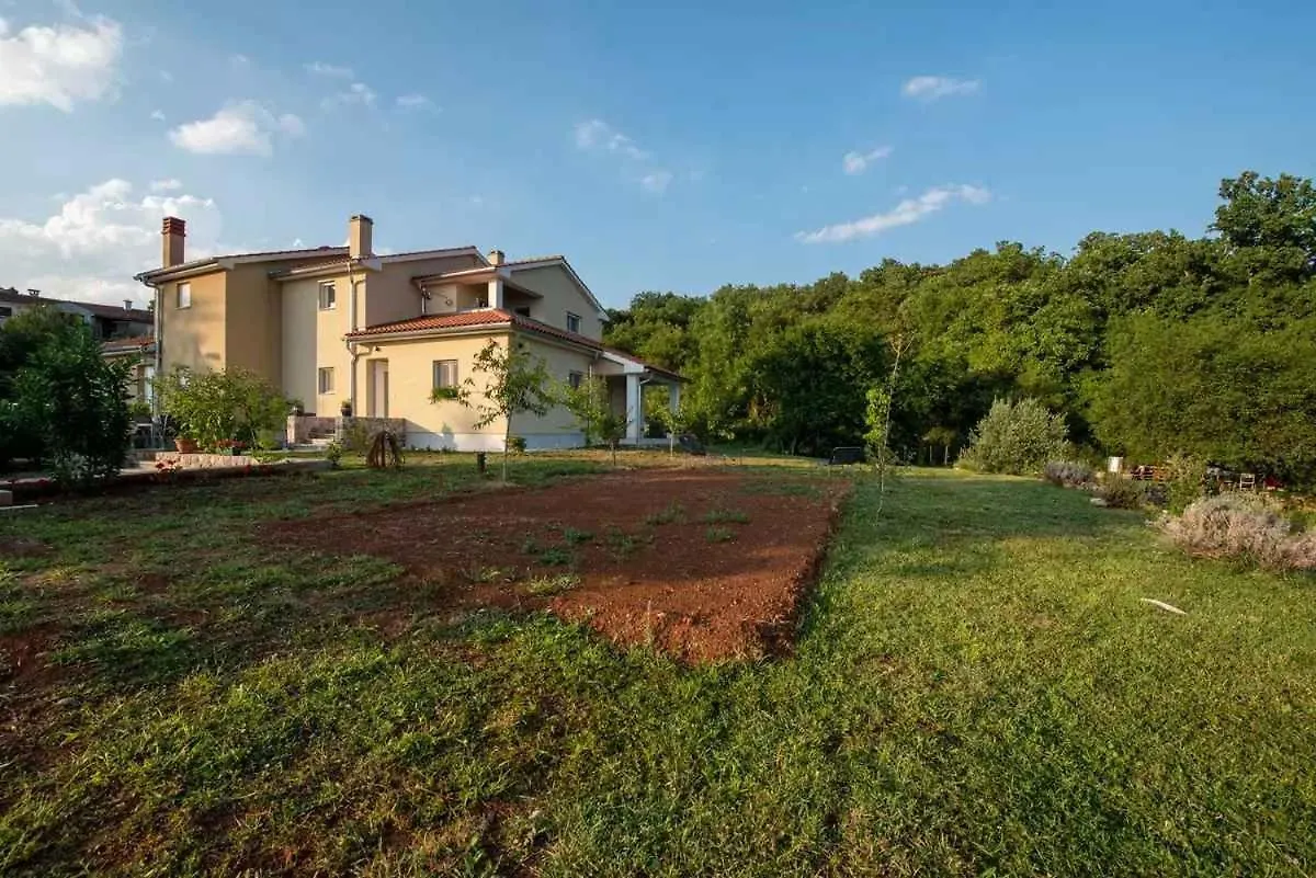 Holiday Home In Rijeka 49910